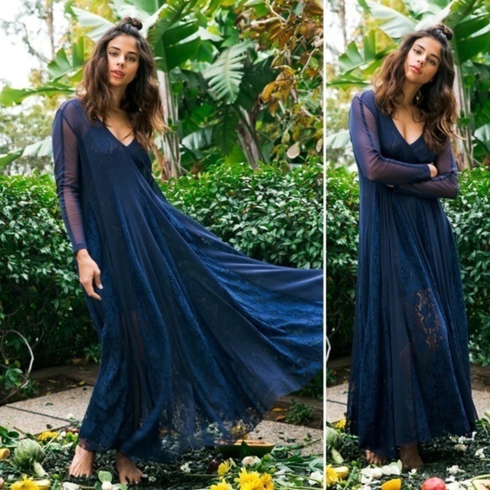 We Are Hah Mama C Dress Night Navy Lace Sheer Panel Maxi Dress Small (Oversized)